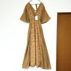 【新品 / ollun】オルン グラデーション ベージュ ワンピース サイズMの画像
