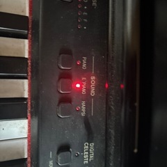 電子ピアノの画像