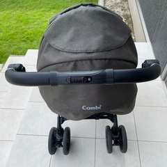 【美品】Combi エッグショック 折りたたみ式ベビーカー グレーの画像