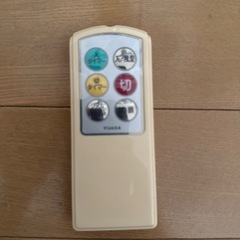【美品】扇風機 ユアサプライムス YT-3354PFRS 2013年製 5枚羽 直径30cm の画像