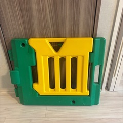ベビーサークルの画像
