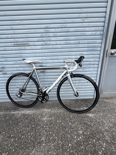 FUJI BARRACUDAロードバイクバラクーダ自転車サイクル