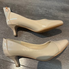 ELLEパンプス　新品未使用の画像