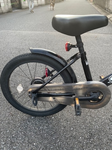 子供自転車
 18インチ 中古(キッズ用ヘルメット付き)