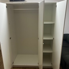 IKEA 衣装棚の画像