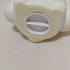 貯金箱の画像