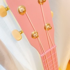 ウクレレ　フライングタイガー未使用の画像