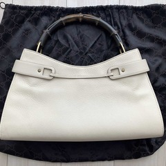 GUCCI レザーハンドバッグ バンブーハンドル の画像
