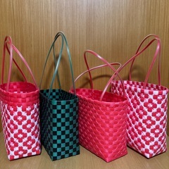 プラカゴバックの画像