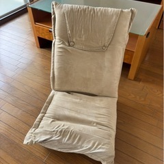 リクナイリング付き椅子の画像