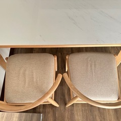 超美品‼️】総額13万♪ニトリ135cm幅4人掛けダイニングテーブル