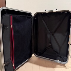 スーツケース大　中古品鍵なしの画像