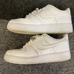 Nike Air Force 1 ホワイトの画像