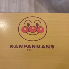 アンパンマン　木製　子供用テーブルの画像