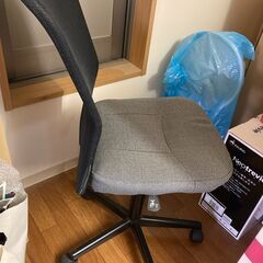 学習用のイス（美品）の画像