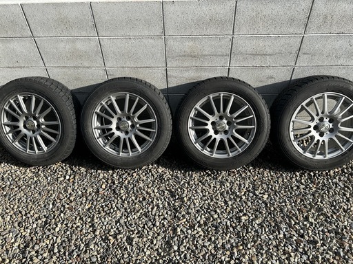 15インチ5穴PCD114.3ホイールスタッドレスタイヤ