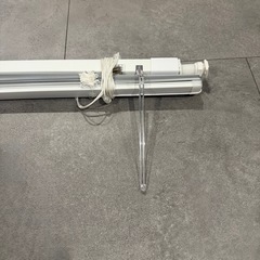 【穴あけ不要賃貸OK】つっぱり式 アルミブラインド スノーホワイトの画像