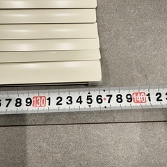 アルミブラインド オフホワイト カーテンレールの画像
