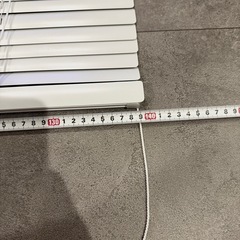 【穴あけ不要賃貸OK】つっぱり式 アルミブラインド スノーホワイトの画像