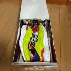 adidas kolor スニーカーの画像