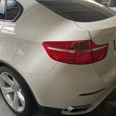 美品 BMW E71 X6 50i 39974km 運行しました
の画像