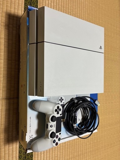 PS4本体➕新品コントローラー➕ソフト【お値引きしました】