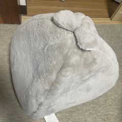 子猫のベットの画像