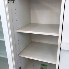 【ジャングルジャングル岩出店】【B122】フラップ扉付本棚 ホワイト  幅80cm×奥行43cm×高さ180cm  中古 家具 和歌山 岩出市 紀の川市 海南市の画像