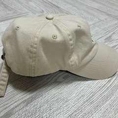ステューシー　キャップ　レディース　ベージュの画像