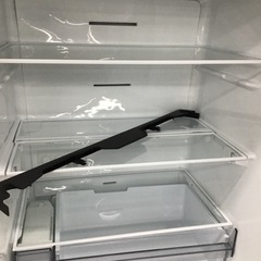 #J-9【ご来店頂ける方限定】TOSHIBAの3ドア冷凍冷蔵庫ですの画像