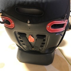 チャイルドシートとジュニアシートの画像
