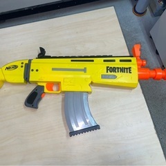 NERF(ナーフ)　FORTNITE(フォートナイト)　コラボ　AR-L　銃　ガン　　アサルトライフル　おもちゃ　玩具　稼働確認済　中古　③の画像
