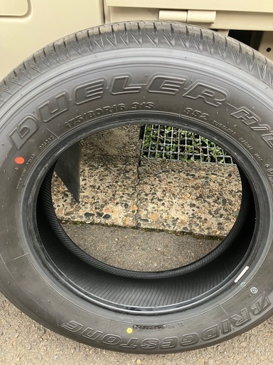 ジムニー新車タイヤ