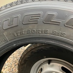 ジムニー新車タイヤの画像