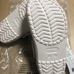 crocs  クロックス バヤバンド 白 未使用品
の画像