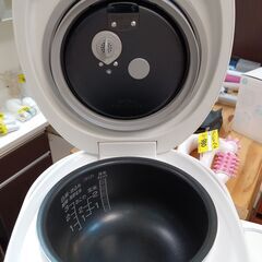 SANYO　圧力ジャー 炊飯器　3合　ECJ-AP30　■近隣配送無料 買取GO‼　栄和店の画像