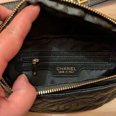 CHANELノベルティボディバッグ・未使用の画像