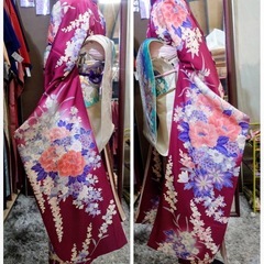 ● U)豪華絢爛 正絹 振袖 臙脂色 ワインレッド 系 牡丹 クレマチス/帯 帯 銀 エメラルドグリーン /帯揚げ /帯締め×2/重ね衿/ 成人式 結婚式 6点セット 中古 ④の画像