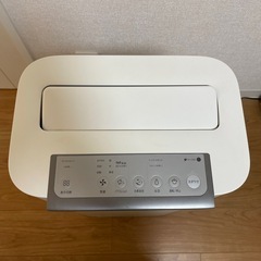 シャープ シャープ　加湿空気清浄機 KI-LS50-W 2020年製の画像