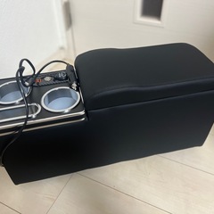 センター
コンソールボックスの画像