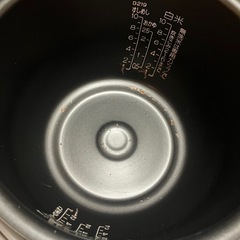 炊飯器10号炊きの画像