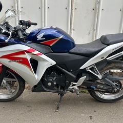 【動画あり】CBR250R ABS WR'Sマフラー　トリコロール　MC41 バッテリーチェーン新品の画像