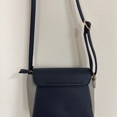 バッグ ショルダーバッグ の画像