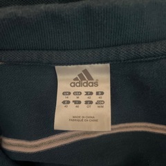 adidas レディースポロシャツの画像