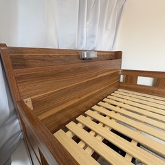 二段ベッド　本棚付き の画像