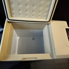 車載冷蔵庫　クーラーボックス　ポータブル冷蔵庫
の画像