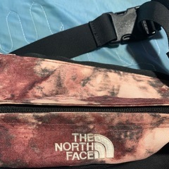 値下げしました。THE NORTH FACE ボディバッグ　ほとんど未使用の画像