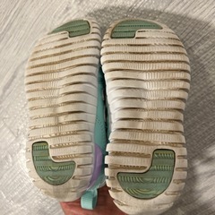 ニューバランスミントグリーンスニーカー16cmの画像