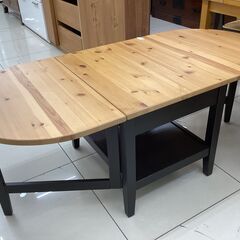 コーヒーテーブル　IKEA　引出し付き　両バタキズ有　ARKELSTORPの画像