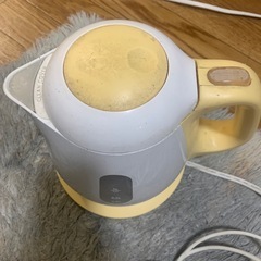 電気ケトルの画像